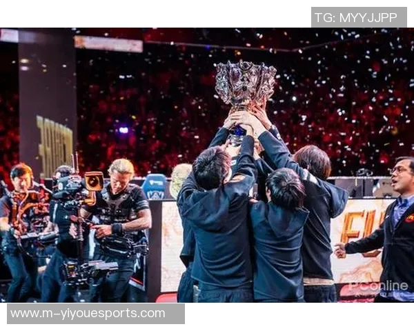 深入解析FPX在DOTA2比赛中的节奏掌控与战术布局